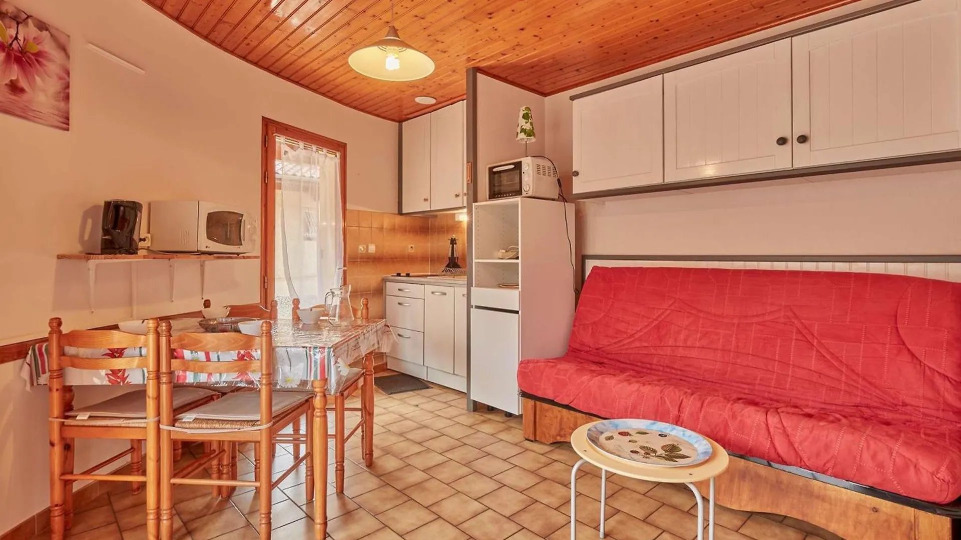 Charmant T2 A Barbotan Avec Terrasse Et Parking Gratuit - Fr-1-841-20